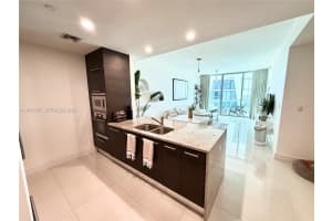 900 Biscayne Bay, 900 Biscayne Blvd APT 3110, Miami, FL 33132, - MLS#A11970867