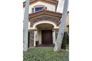 8848 Nw 101st Pl Doral, FL 33178 - MLS#A11970869