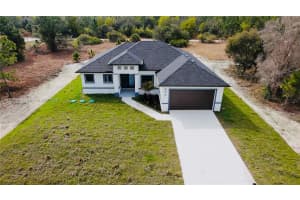 904 Asher St E Lehigh Acres, FL 33974 - MLS#A11970876