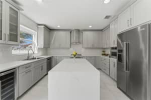 9102 Sw 170th Ct Miami, FL 33196 - MLS#A11970878