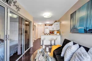 710 Washington Ave APT 315, Miami Beach, FL 33139, - MLS#A11970894