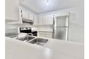 201 Palm Cir W, Pembroke Pines, FL 33025, - MLS#A11970903