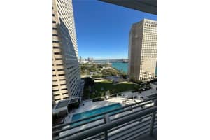 325 Biscayne Blvd , Miami, FL 33131 - MLS#A11970953