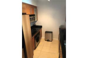 325 Biscayne Blvd , Miami, FL 33131 - MLS#A11970953