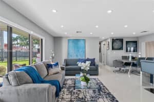 830 93rd Ave , Miami, FL 33174 - MLS#A11970955