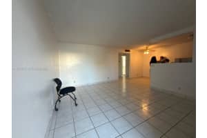 30 4th Ave , Hallandale Beach, FL 33009 - MLS#A11970976