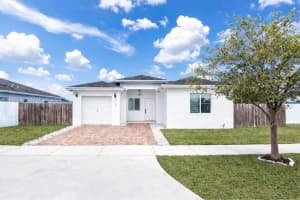 30725 Sw 158th Path, Homestead