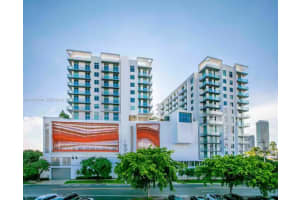 3900 Biscayne Blvd S-402, Miami