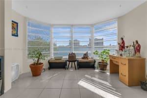 1302 Ne 191st St A221 Miami, FL 33179 - MLS#A11971052