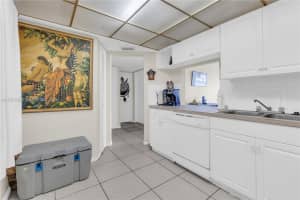 1302 Ne 191st St A221 Miami, FL 33179 - MLS#A11971052