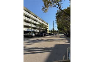 1425 Arthur St 315b Hollywood, FL 33020 - MLS#A11971060