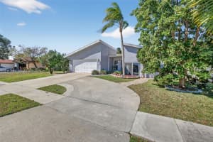 641 48th Ave , Coconut Creek, FL 33063 - MLS#A11971064