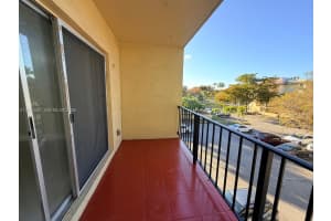 11925 Ne 2nd Ave B310 North Miami, FL 33161 - MLS#A11971087