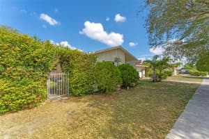 15109 Sw 71st Ln Miami, FL 33193 - MLS#A11971096