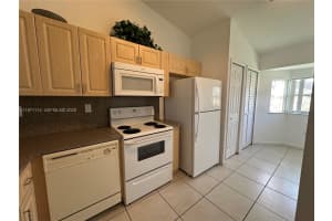 3398 Ne 9th Dr 202 Homestead, FL 33033 - MLS#A11971114