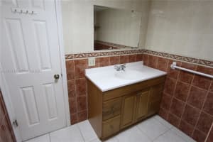 10000 Nw 80th Ct 2559 Hialeah Gardens, FL 33016 - MLS#A11971119