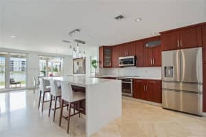 6407 Nw 109th Ave 6407 Doral, FL 33178 - MLS#A11971120