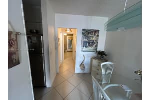 920 Sw 11th Ave 9d Hallandale Beach, FL 33009 - MLS#A11971130