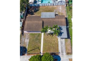 11300 Nw 62nd Ave Miami, FL 33012 - MLS#A11971143