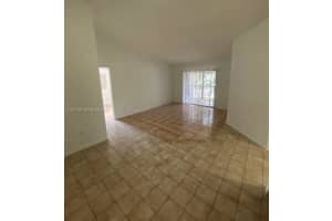 811 NE 199th St Apt 202-33, Miami, FL 33179, - MLS#A11971155