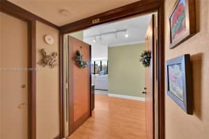 936 Intracoastal Dr 9h Fort Lauderdale, FL 33304 - MLS#A11971166