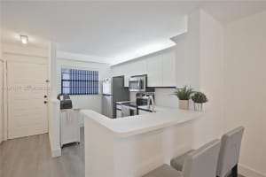 7531 Nw 79th Ave 205 Tamarac, FL 33321 - MLS#A11971177