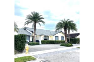 13123 Sw 26th Ter, Miami