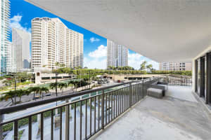 540 Brickell Key Dr 608 Miami, FL 33131 - MLS#A11971222