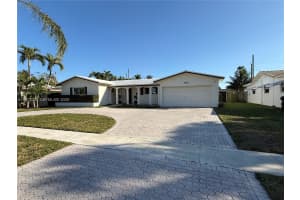 4450 Nw 9th St Coconut Creek, FL 33066 - MLS#A11971235