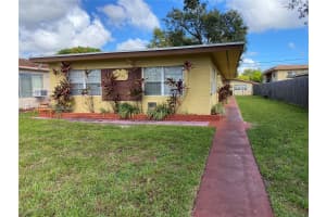 2031 Ne 167th St 2 North Miami Beach, FL 33162 - MLS#A11971243