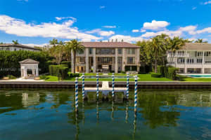10 Tahiti Beach Island Rd, Coral Gables