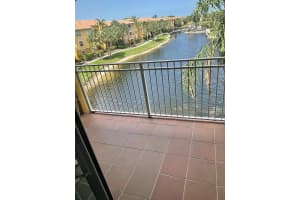 165 Nw 96th Ter 3-308, Pembroke Pines