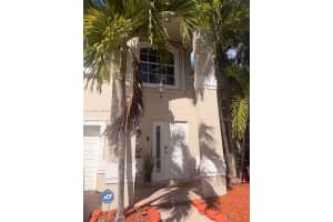 10863 Nw 53 Ln Doral, FL 33178 - MLS#A11971296