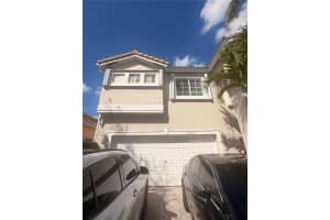 10863 Nw 53 Ln Doral, FL 33178 - MLS#A11971296
