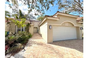 1540 Seabay Rd Weston, FL 33326 - MLS#A11971305