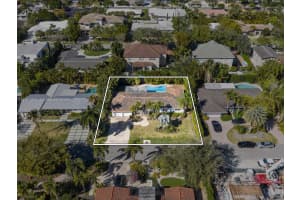 2833 Ne 22nd St Fort Lauderdale, FL 33305 - MLS#A11971306