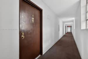 9678 Fontainebleau Blvd 410 Miami, FL 33172 - MLS#A11971354