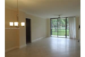 3101 N Country Club Dr 107 Aventura, FL 33180 - MLS#A11971360