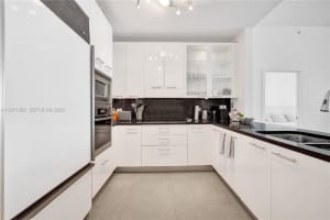 6799 Collins Ave 201 Miami Beach, FL 33141 - MLS#A11971368