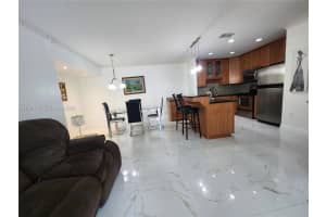 160 Cypress Club Dr 608 Pompano Beach, FL 33060 - MLS#A11971416