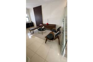 10255 Nw 89th Ter Doral, FL 33178 - MLS#A11971429