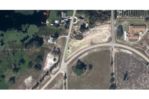 126 Danbar Drive Lake Placid, FL 33852 - MLS#A11971462