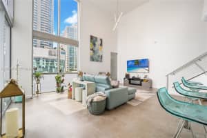 1060 Brickell Ave 1003 Miami, FL 33131 - MLS#A11971464