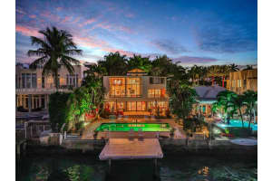 279 N Hibiscus Dr Miami Beach, FL 33139 - MLS#A11971489