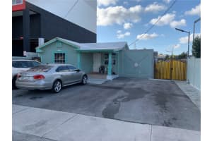 3560 Nw 35th St, Miami 3560 Nw 35th St, Miami