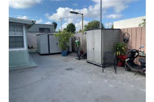 3560 Nw 35th St Miami, FL 33142 - MLS#A11971498