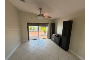 8886 Sw 6th St 8886 Miami, FL 33174 - MLS#A11971516