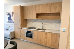 11 Ne 6th 1905 Miami, FL 33132 - MLS#A11971537