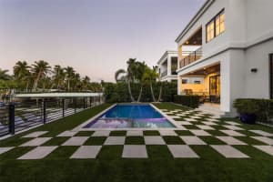 885 Ne 76th St Miami, FL 33138 - MLS#A11971541