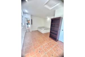 1601 Ne 175 St 2 North Miami Beach, FL 33162 - MLS#A11971640